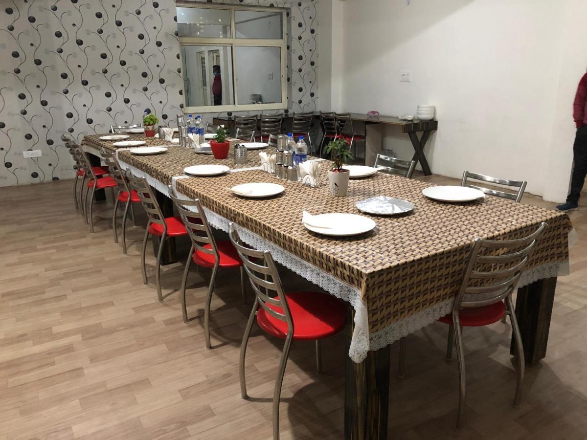The Rejoice Hotel & Guesthouse Грейтър Нойда Екстериор снимка